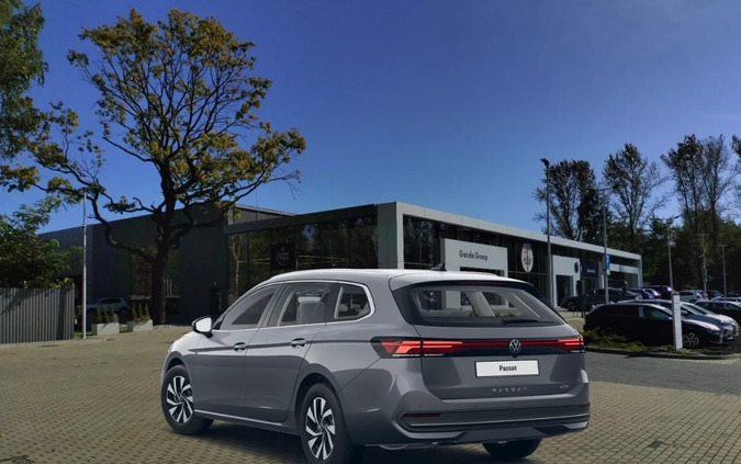 Volkswagen Passat cena 175630 przebieg: 5, rok produkcji 2024 z Katowice małe 7